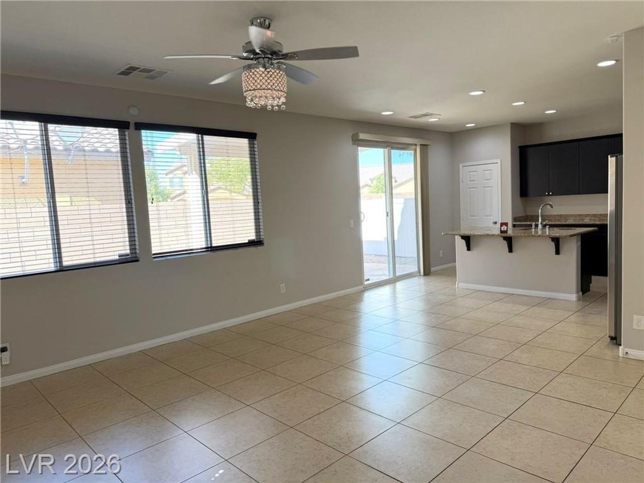 3960 Monaco View Dr - Photo 2 of 34