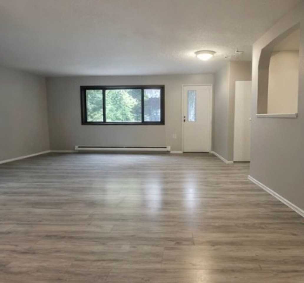 56 E 13th St - Photo 3 of 12