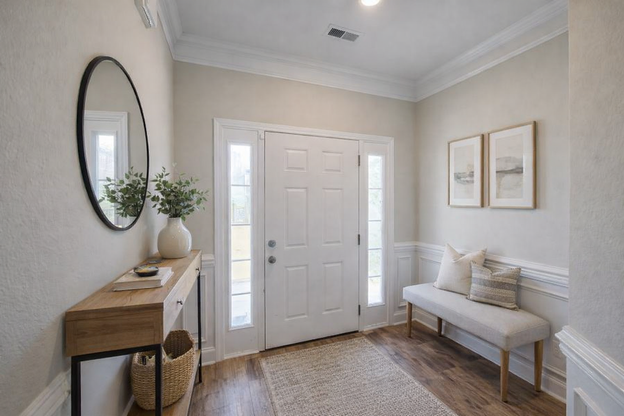 1233 Black Oak Cir - Photo 4 of 40