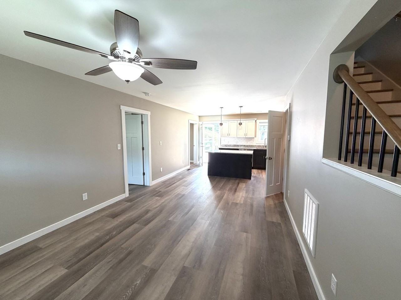 55 Cole Rd - Photo 3 of 39