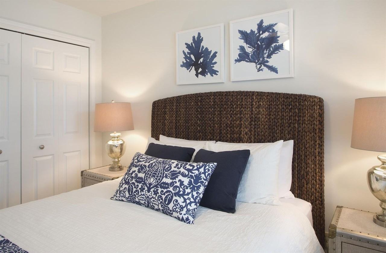 202 Southard St - Photo 3 of 9