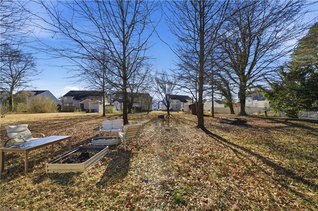 3932 Pierce Ln - Photo 2 of 30