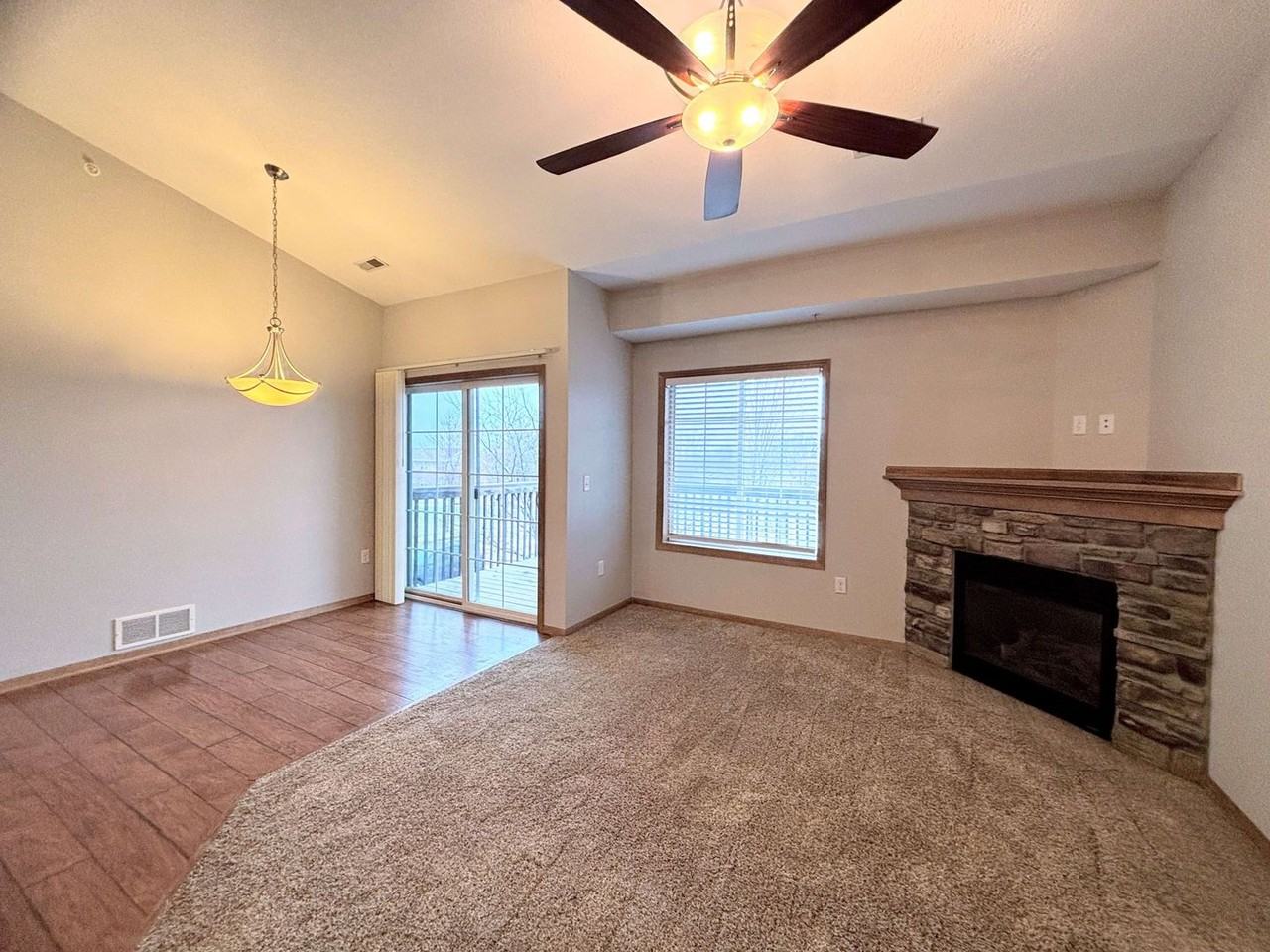 2000 Meadow Ct - Photo 4 of 16