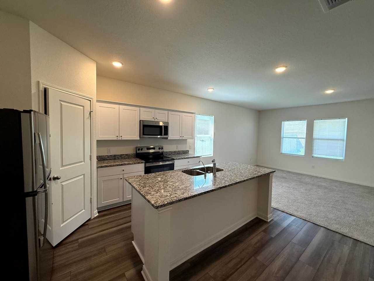 7439 Corral Smt - Photo 5 of 18