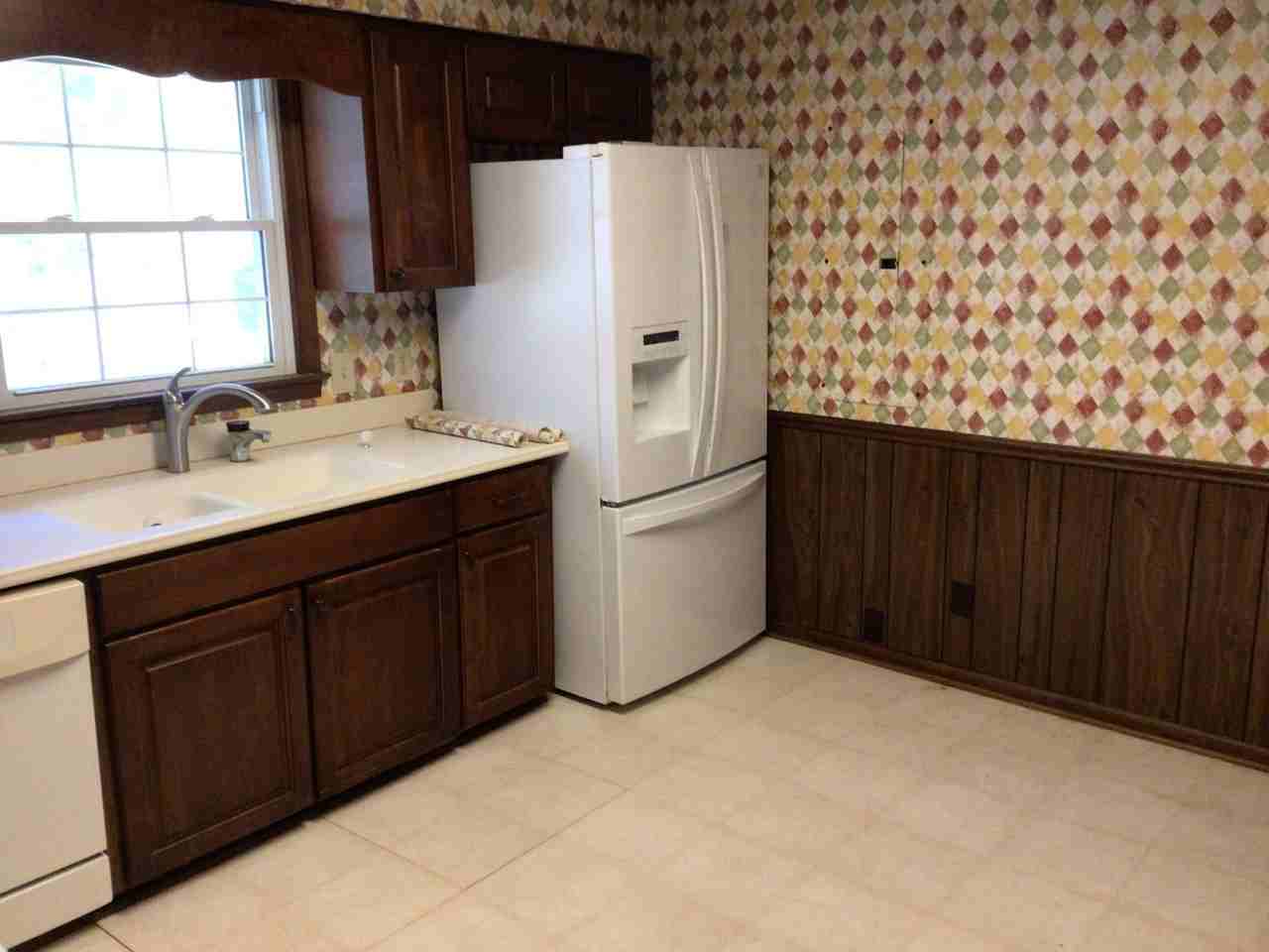 13908 Possum Track Rd - Photo 3 of 17