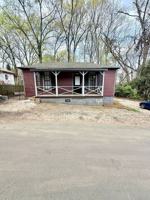featured image of 120 Lakeview St