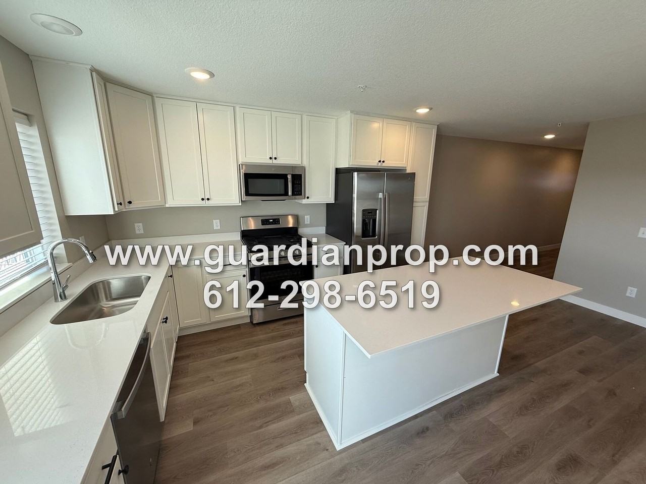 8869 Granite Ct - Photo 3 of 22