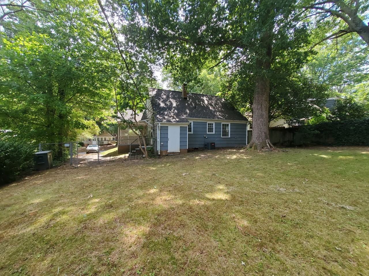 508 Walter Ct - Photo 3 of 10