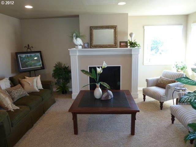 813 Niagara Ave - Photo 3 of 29