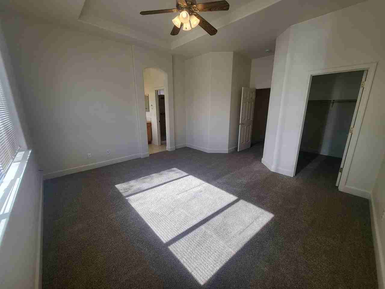 3513 Long Dr - Photo 5 of 12