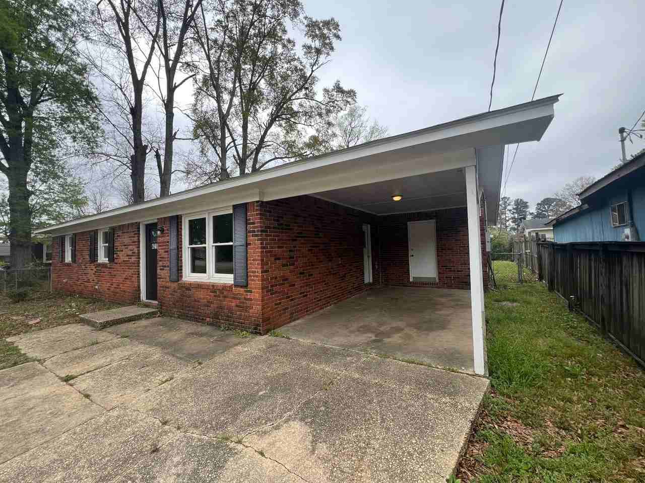 4213 29th St - Photo 2 of 19