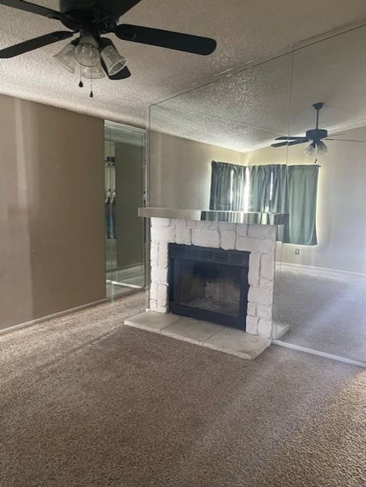 2358 Fieldcrest Dr - Photo 2 of 5