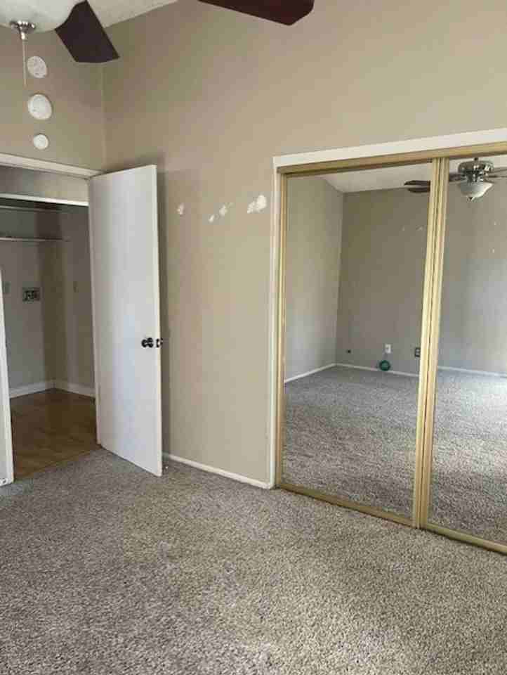 2358 Fieldcrest Dr - Photo 4 of 5