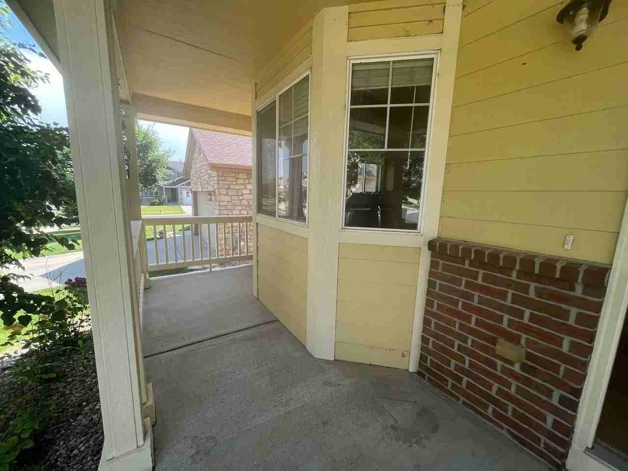 3221 San Marco Ave - Photo 3 of 23