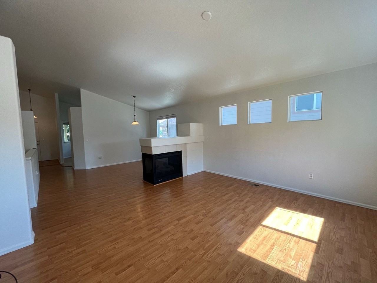 3221 San Marco Ave - Photo 7 of 23