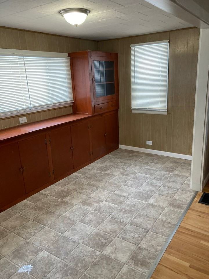 106 Hoover Dr - Photo 4 of 13