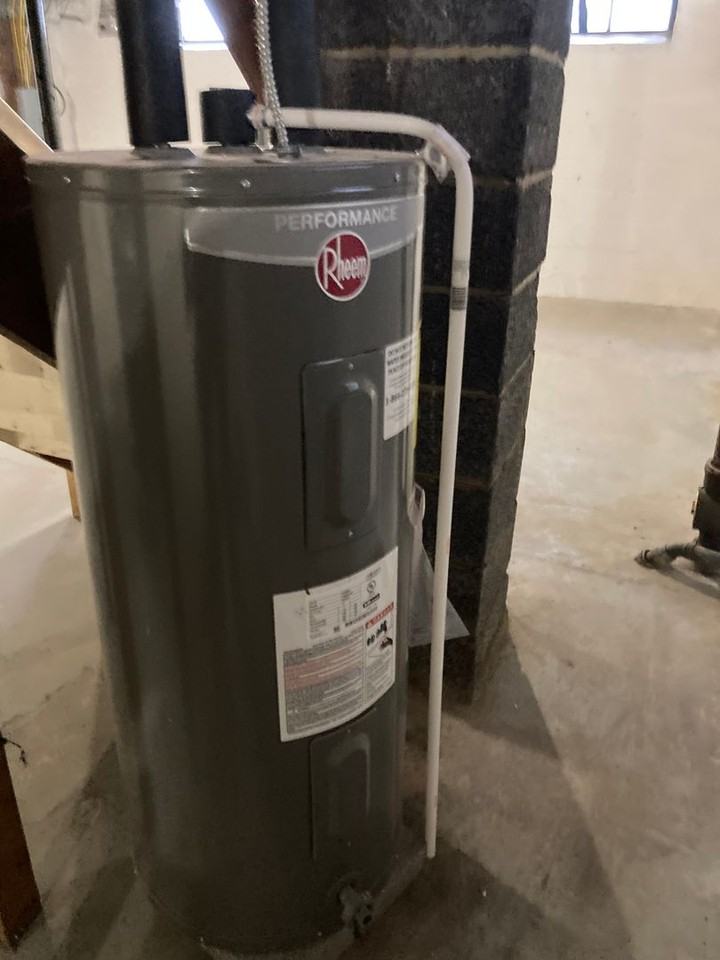 106 Hoover Dr - Photo 5 of 13