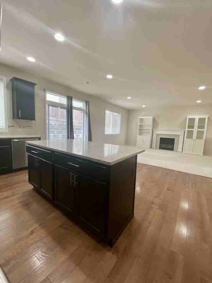 3606 Mill Ave S - Photo 4 of 28