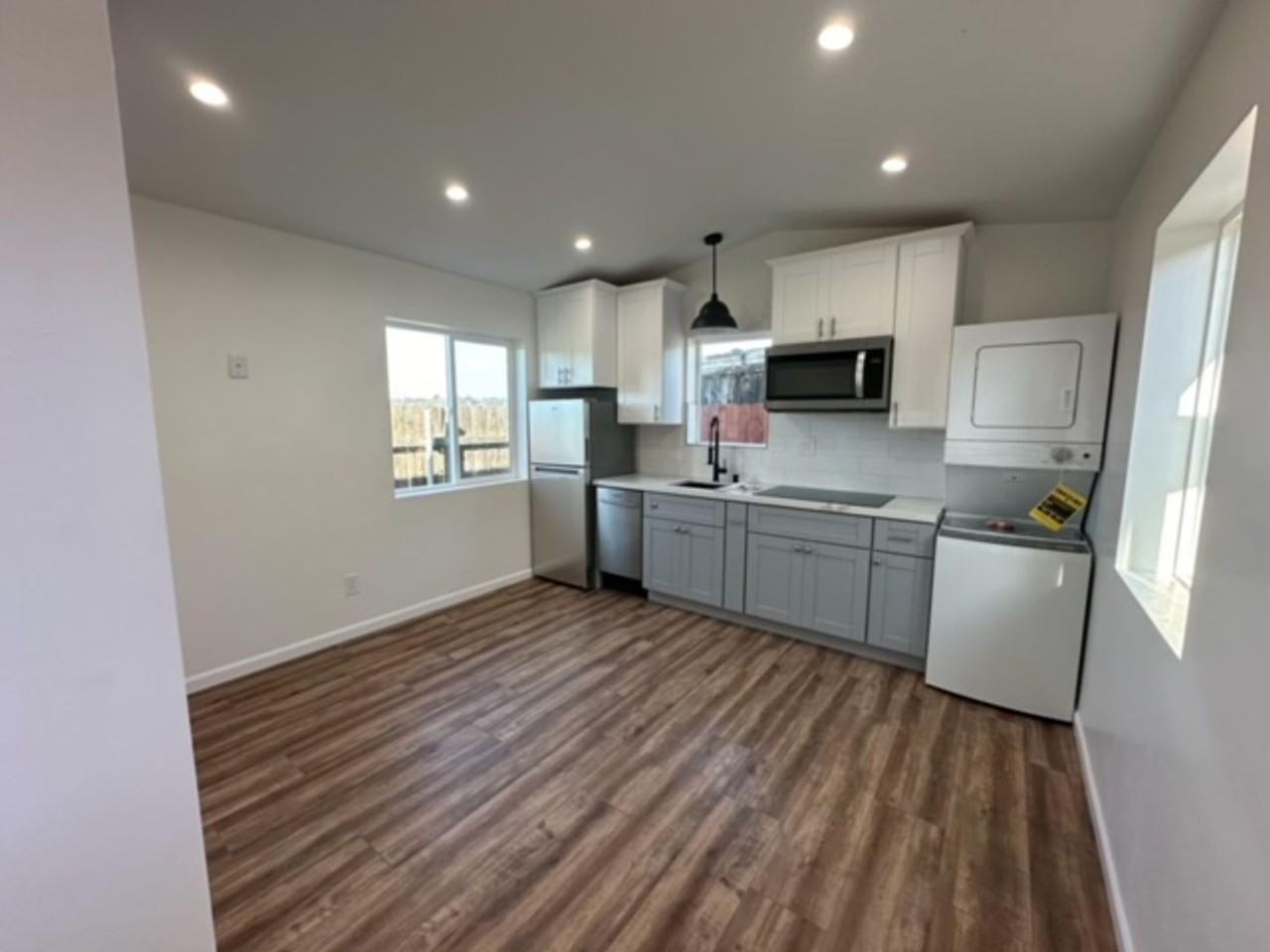 133 Fireside St #2 - Photo 2 of 13