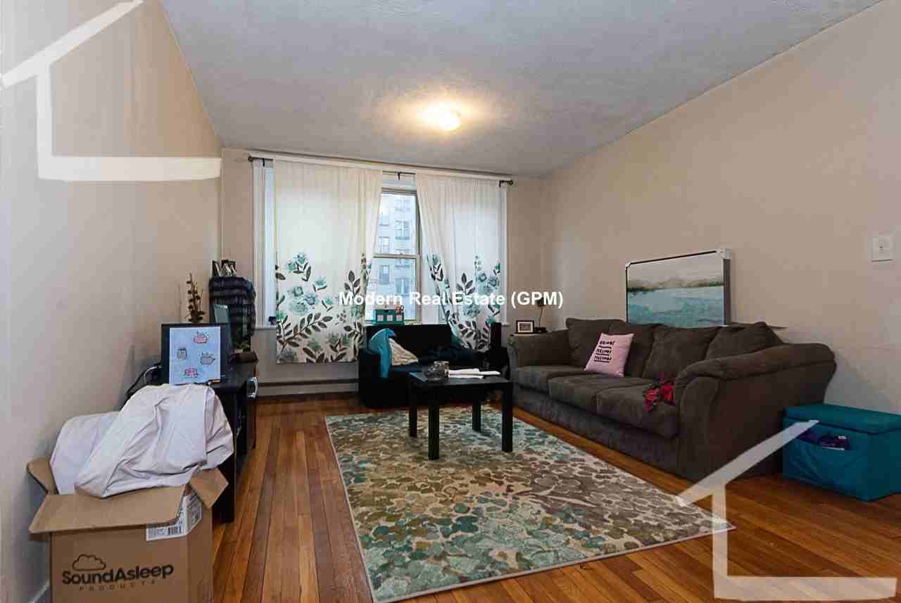 24 Ransom Rd - Photo 2 of 5