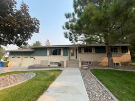 2690 Lois Ln - Photo 1 of 1