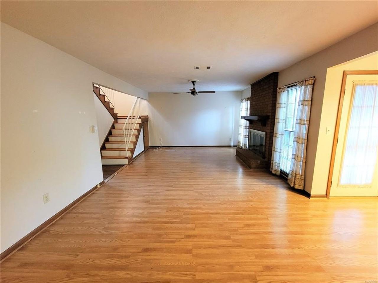 4046 Camellia Dr #1 - Photo 3 of 23