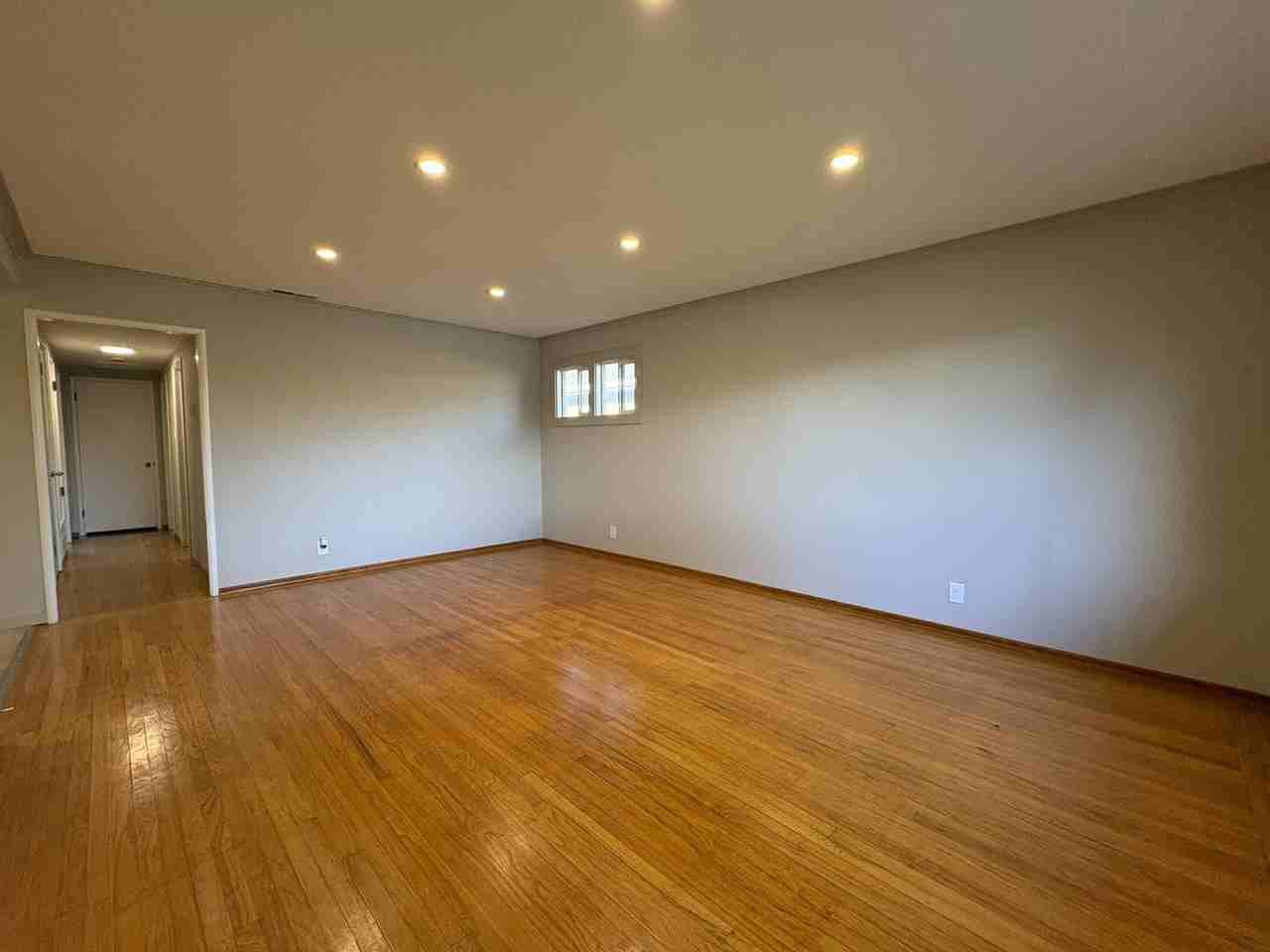 3516 Berry Way - Photo 3 of 31