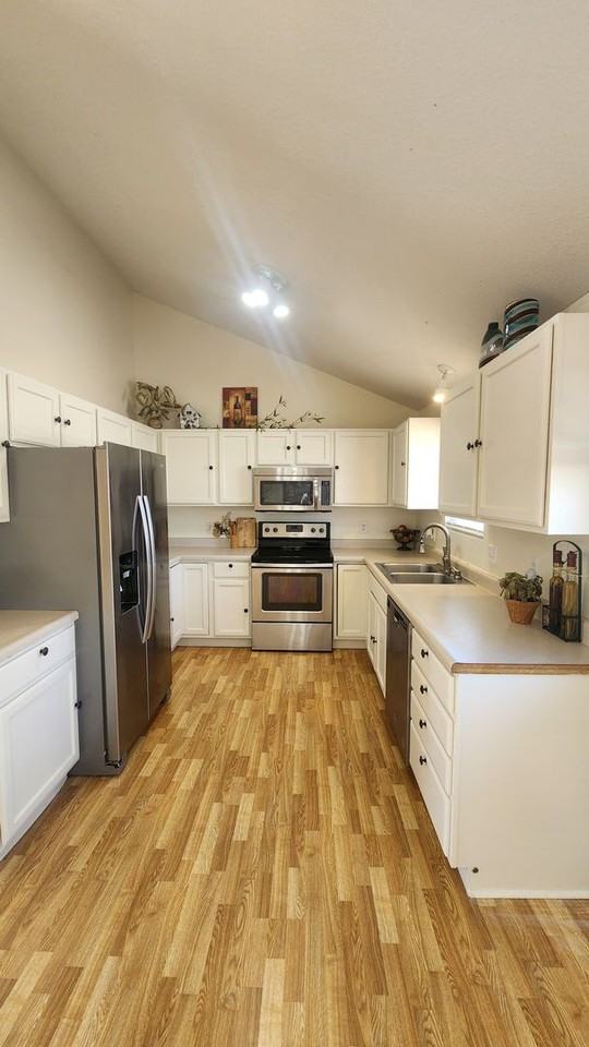 1711 Sw Hidden Valley Dr - Photo 3 of 23