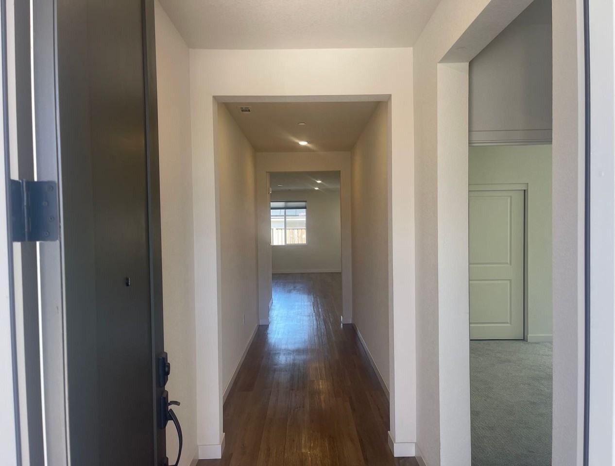 2125 Stagecoach Rd - Photo 5 of 34