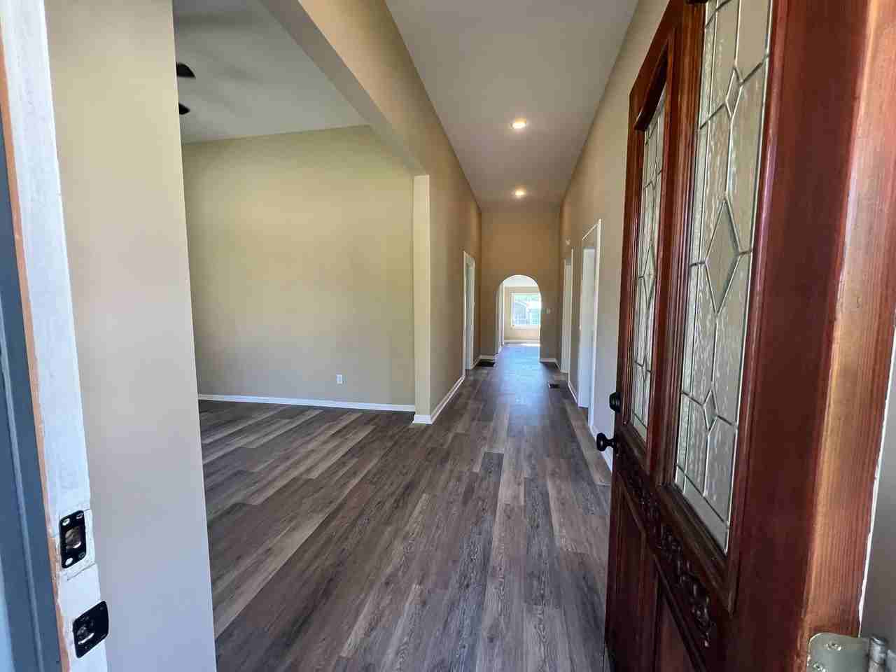 1711 17th St - Photo 3 of 23