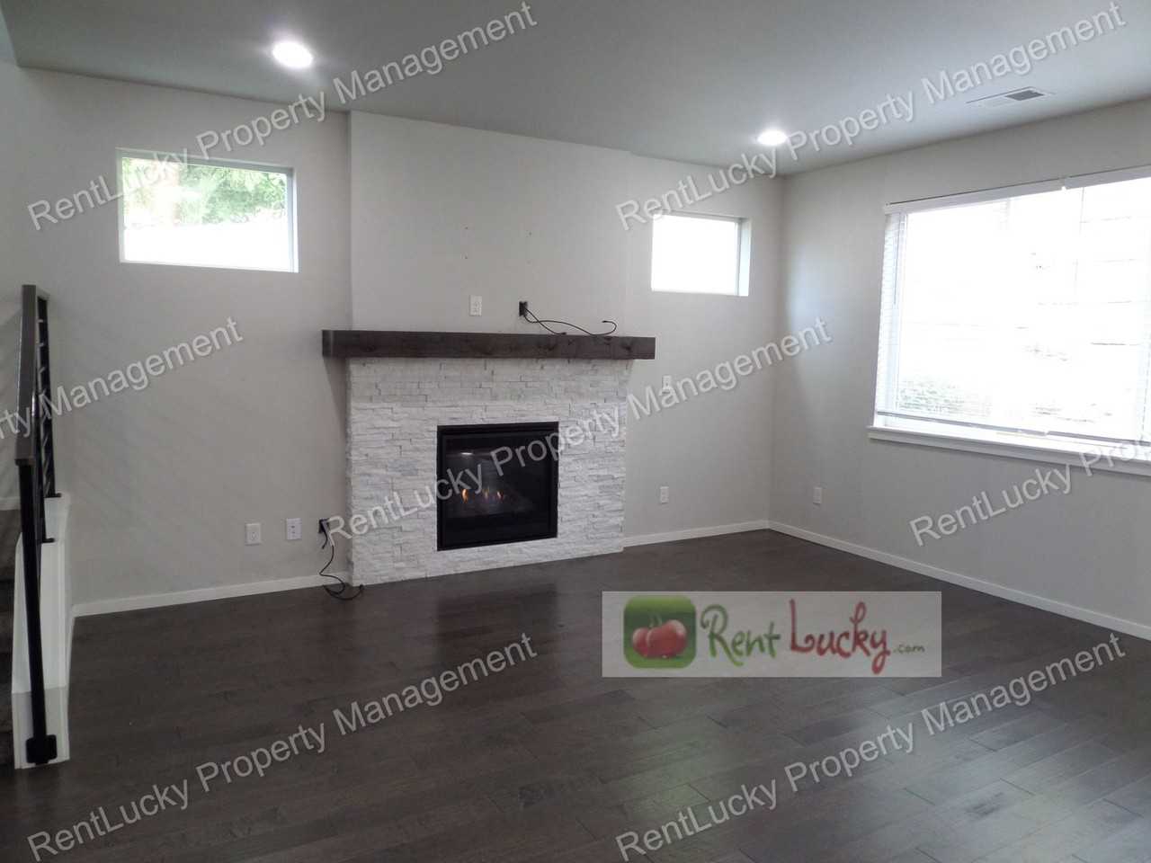 24520 95th Pl S - Photo 5 of 37