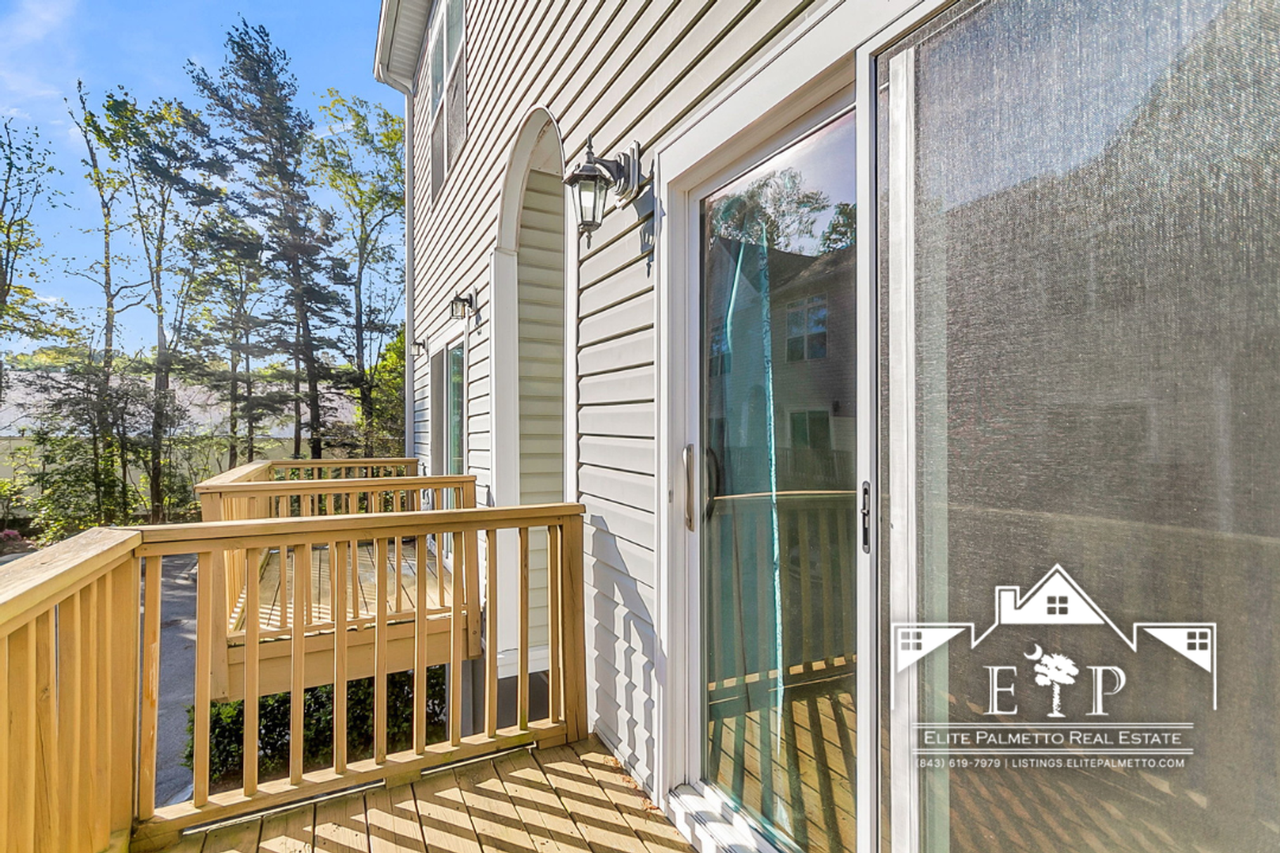 1815 Dogwood Rd #802 - Photo 2 of 34