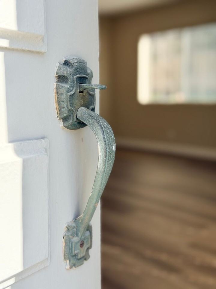 300 Green Moor Pl - Photo 3 of 42