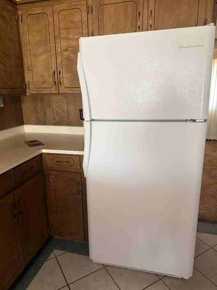 1409 Juniper Dr - Photo 6 of 40