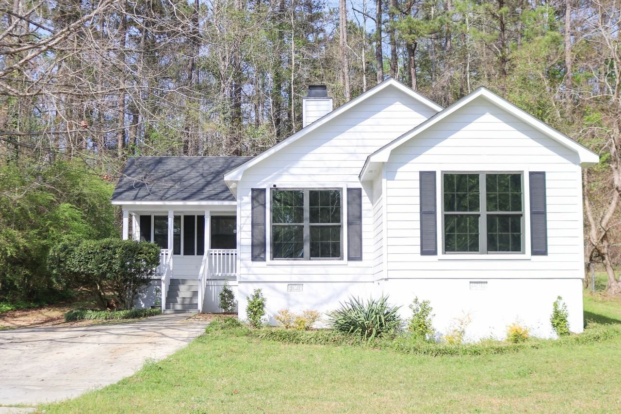 758 Friar Tuck Ln - Photo 2 of 36