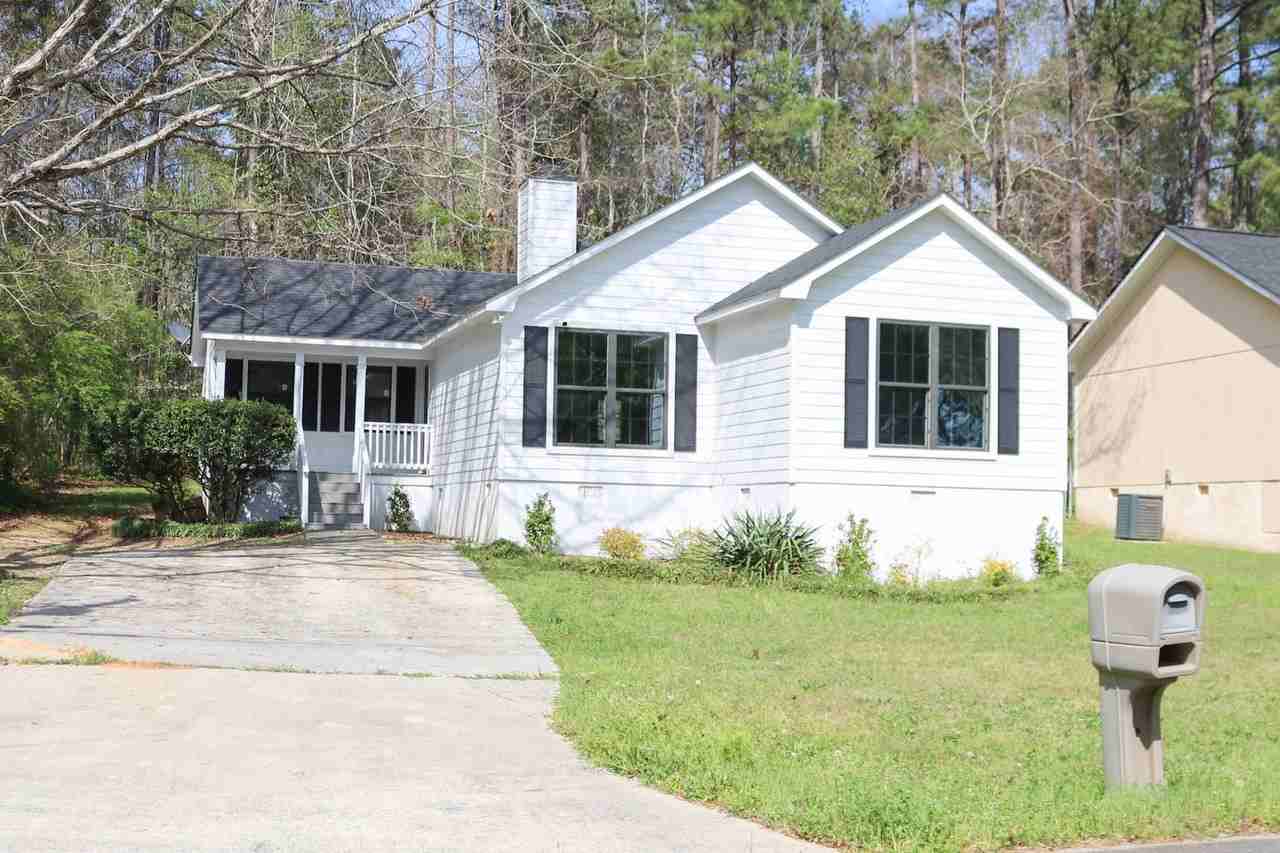 758 Friar Tuck Ln - Photo 3 of 36