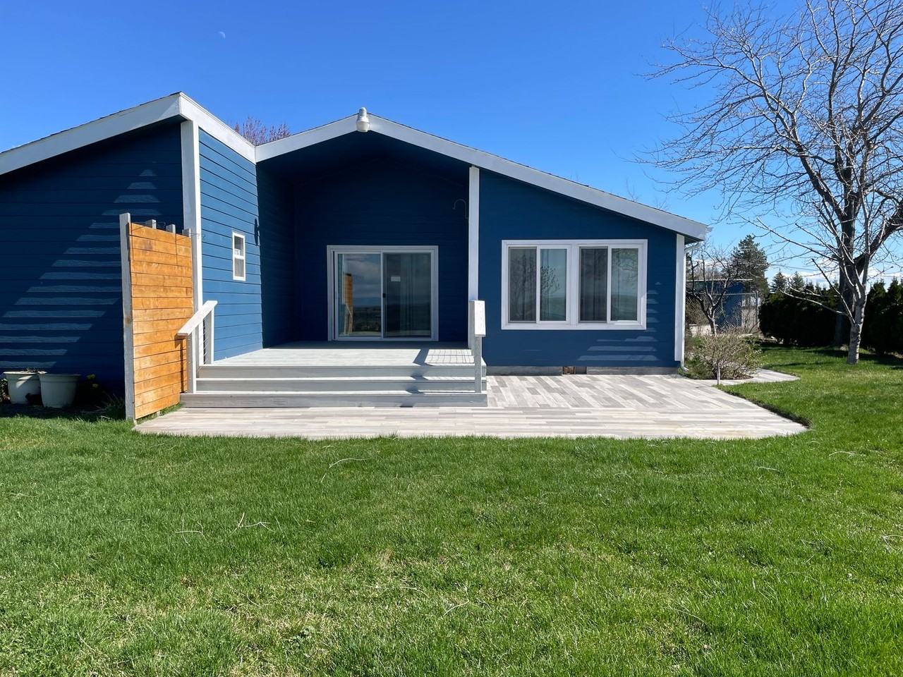 4710 Airway Dr Ne - Photo 2 of 19