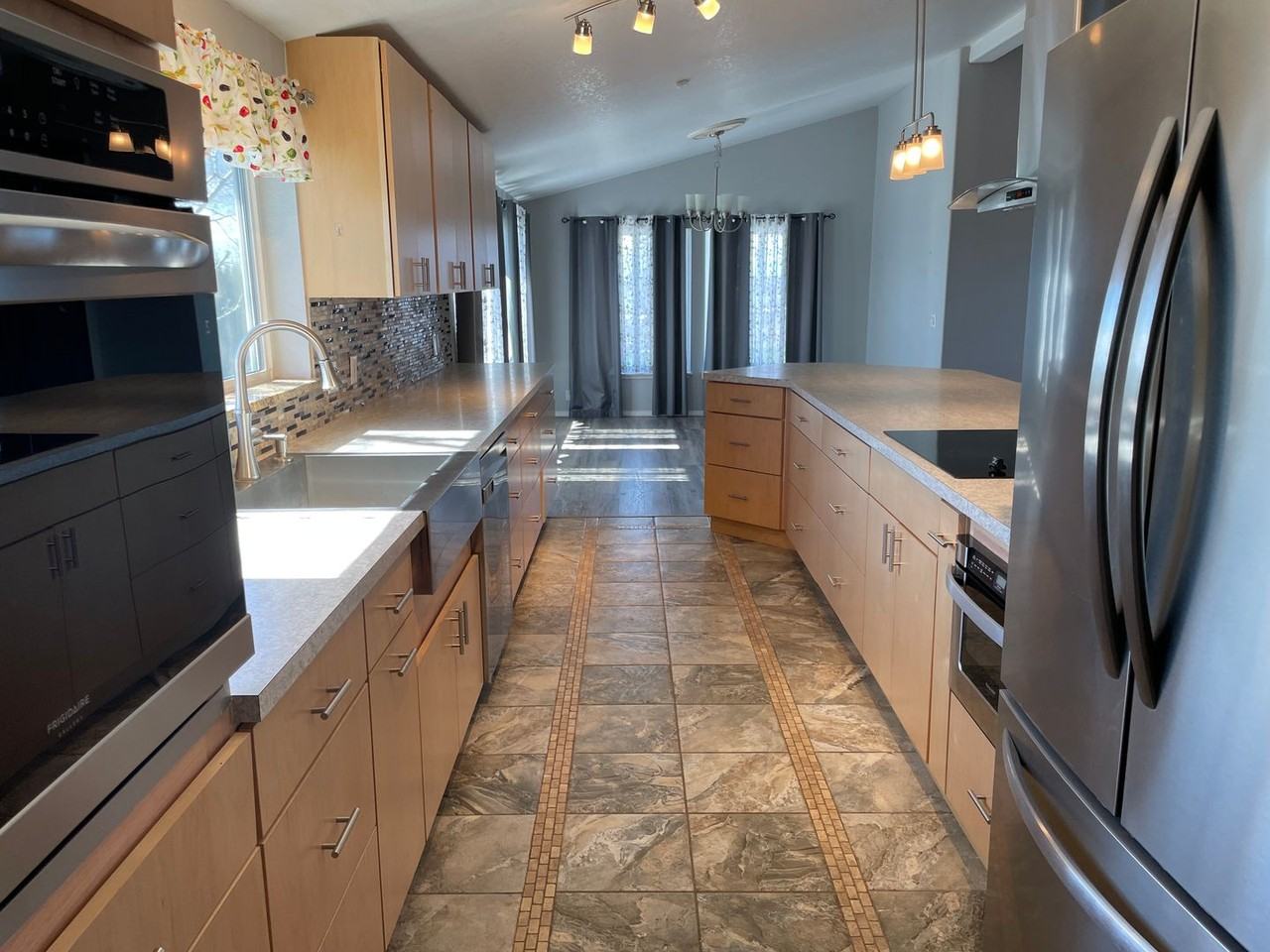 4710 Airway Dr Ne - Photo 7 of 19