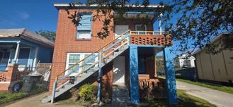 712 40th up - Photo 1 of 1