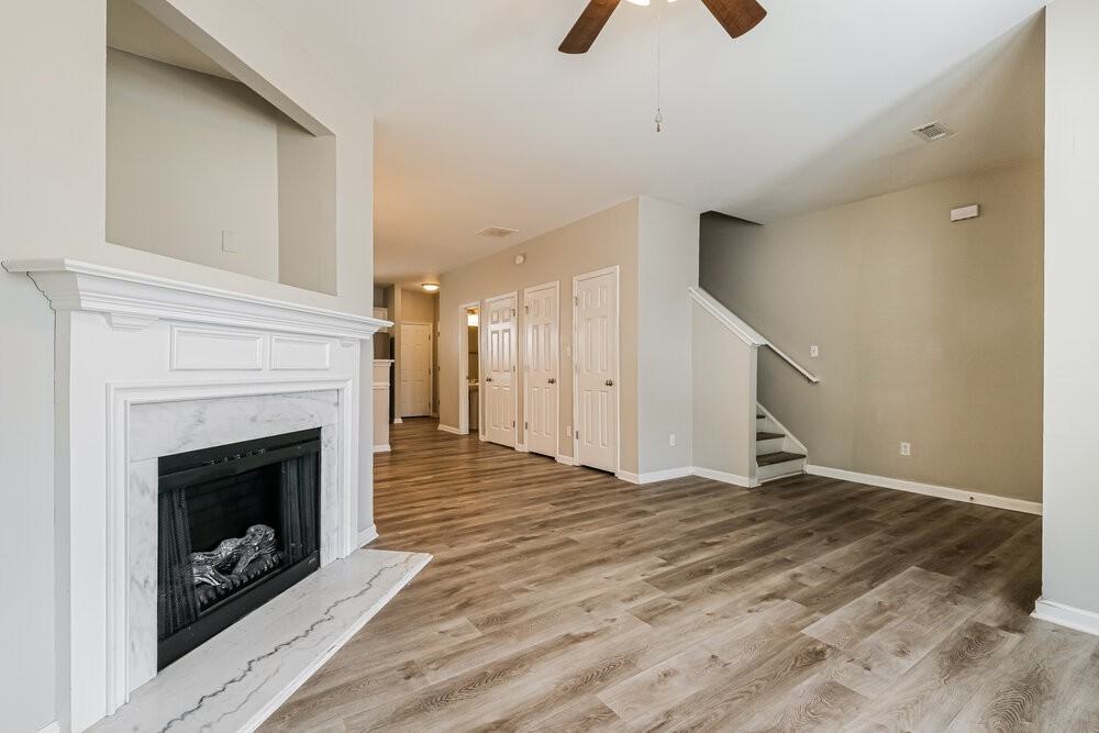 5480 Sierra Trl - Photo 6 of 17