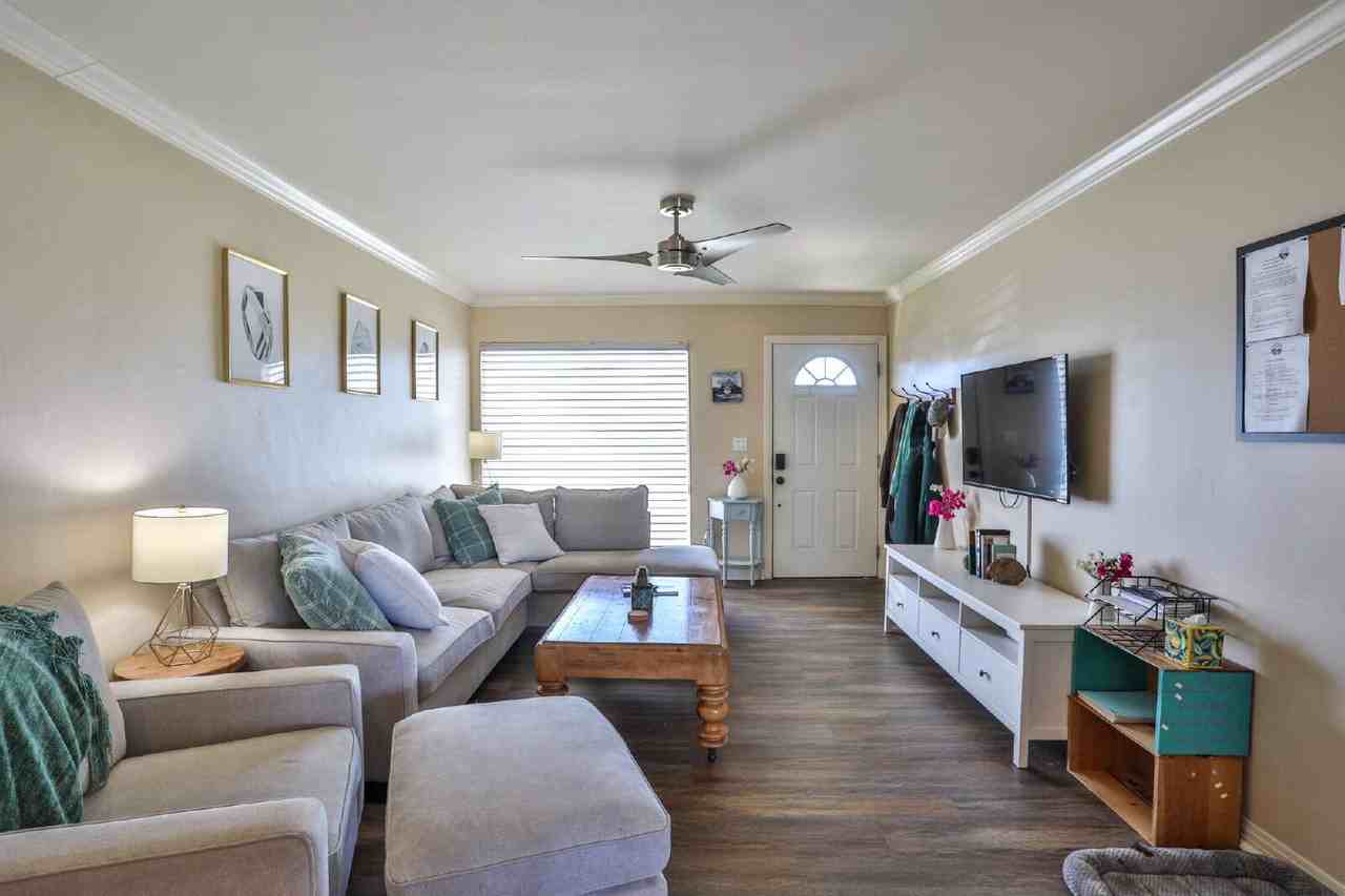 4775 54th St #4 - Photo 5 of 23