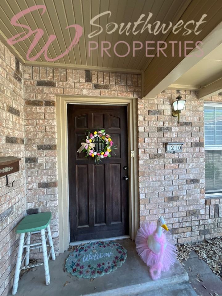 1210 N Cleveland Ave - Photo 3 of 18