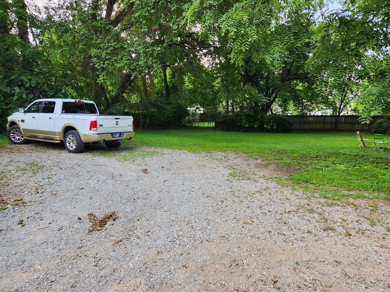 1409 Douglas Ave - Photo 2 of 14