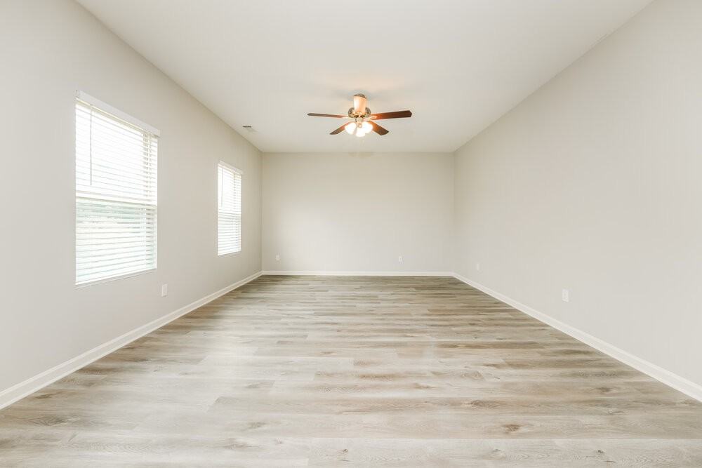 828 Castilla Way - Photo 6 of 18