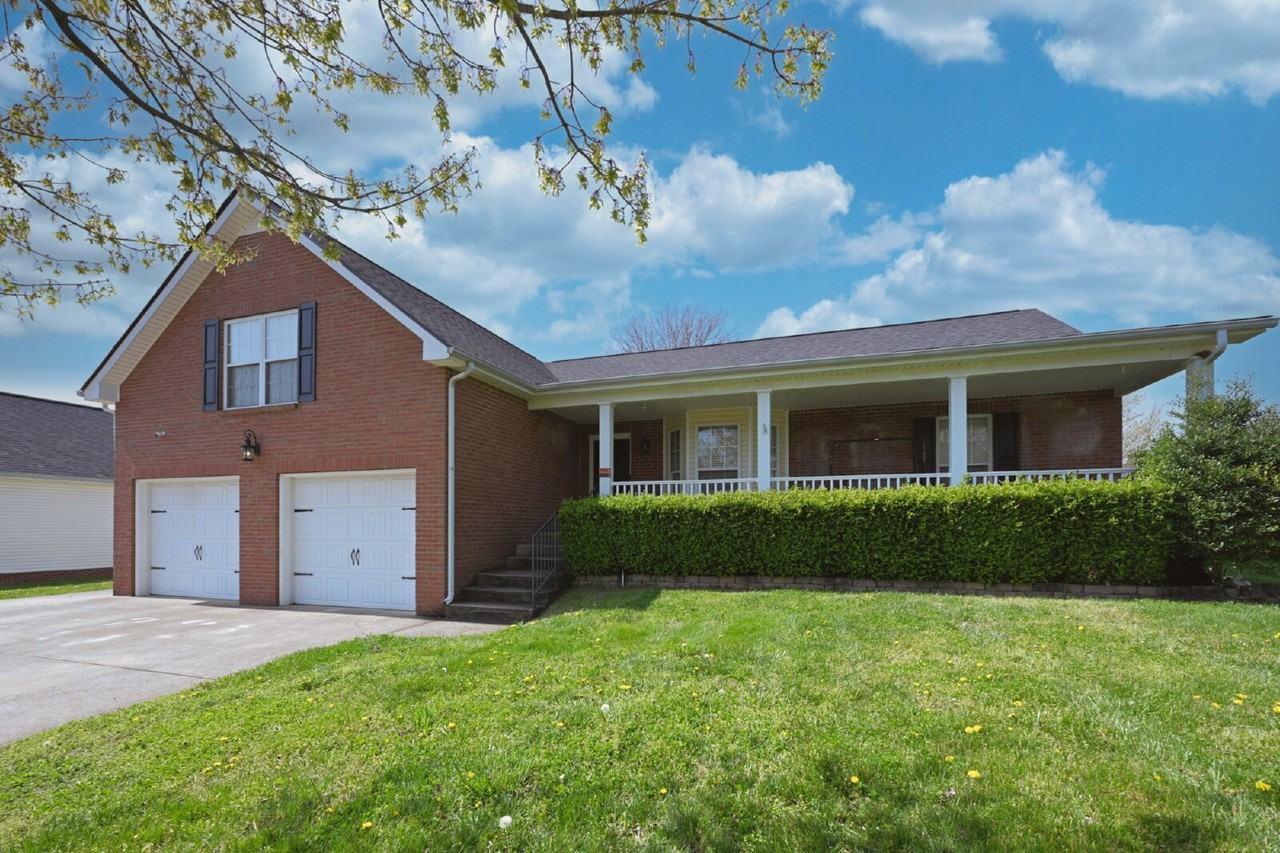 3925 Justene Ct - Photo 2 of 50