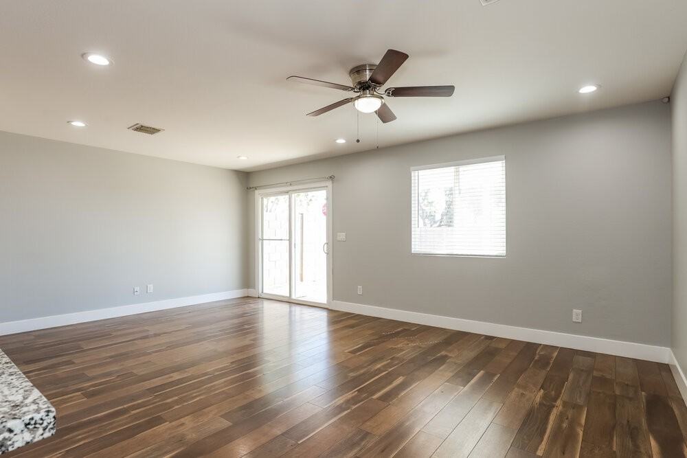 3865 W Gaby Rd - Photo 3 of 16