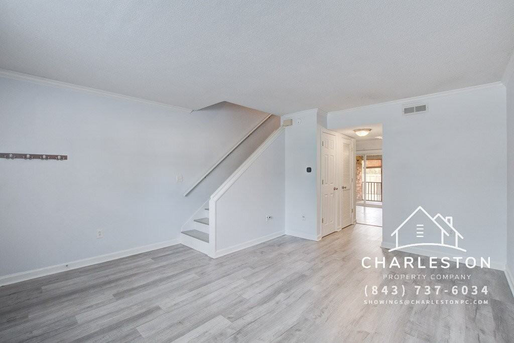 1836 Mepkin Rd Apt D9 - Photo 5 of 22