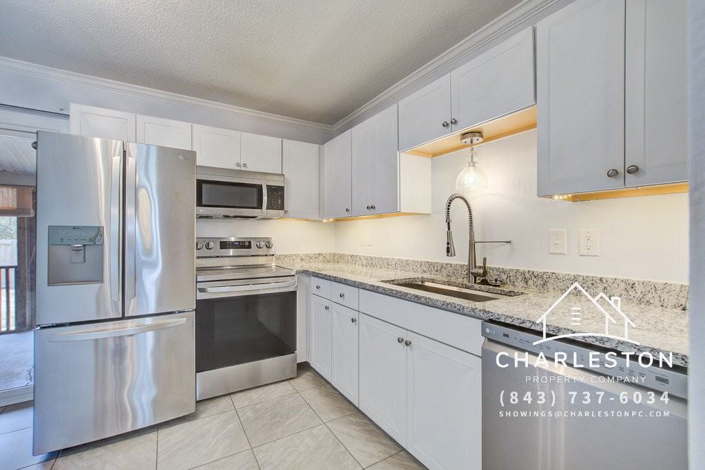 1836 Mepkin Rd Apt D9 - Photo 6 of 22