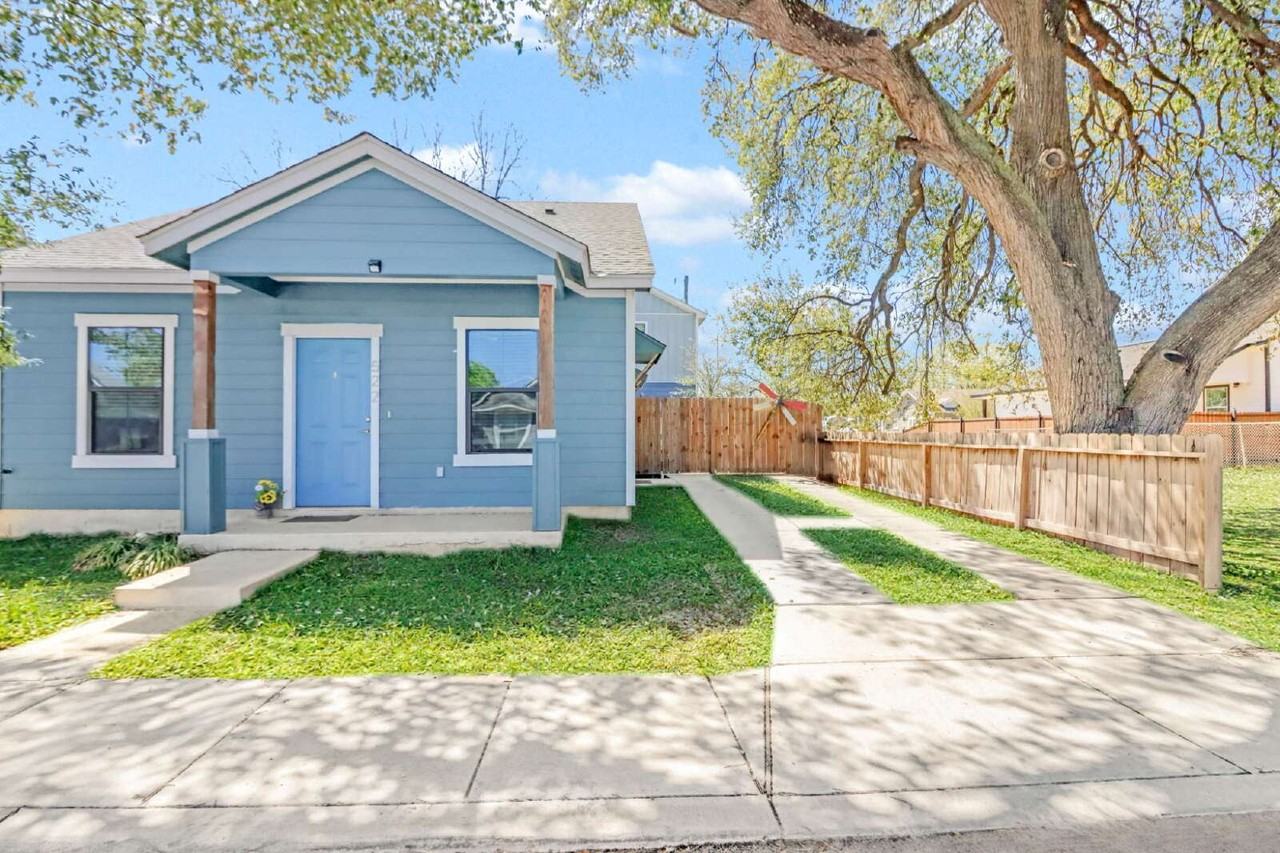 522 Arthur St - Photo 2 of 19