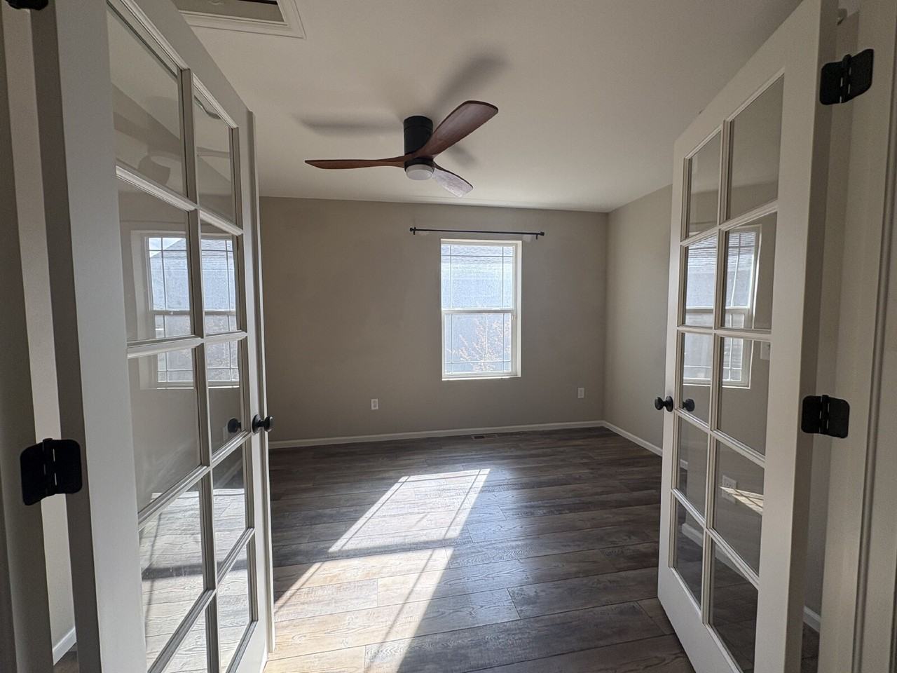 4653 N Bend Way - Photo 2 of 19